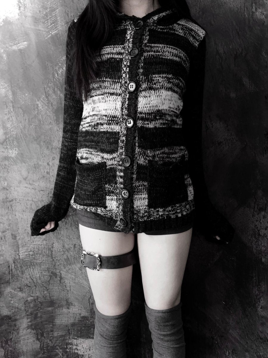 Badger Knit Cardigan - MIDNIGHT FAE