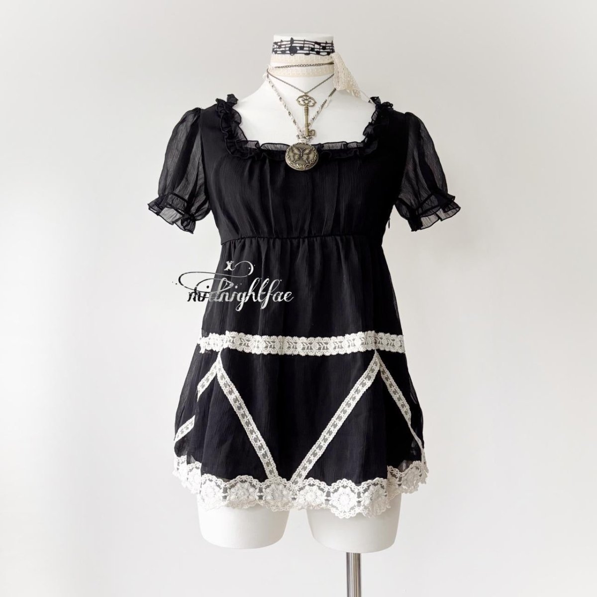Black Frilly Lace Blouse - MIDNIGHT FAE
