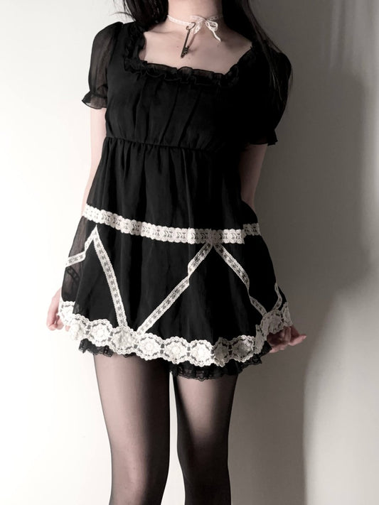 Black Frilly Lace Blouse - MIDNIGHT FAE