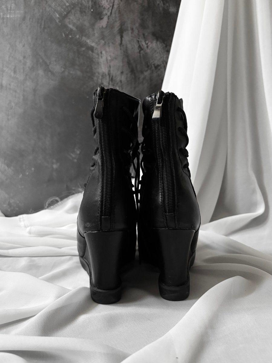 Bound Leather Boots - MIDNIGHT FAE