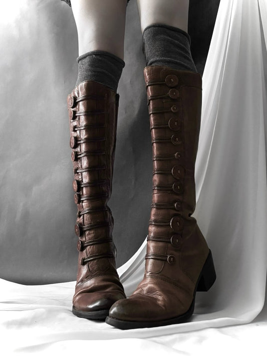Brown Button Boots - MIDNIGHT FAE