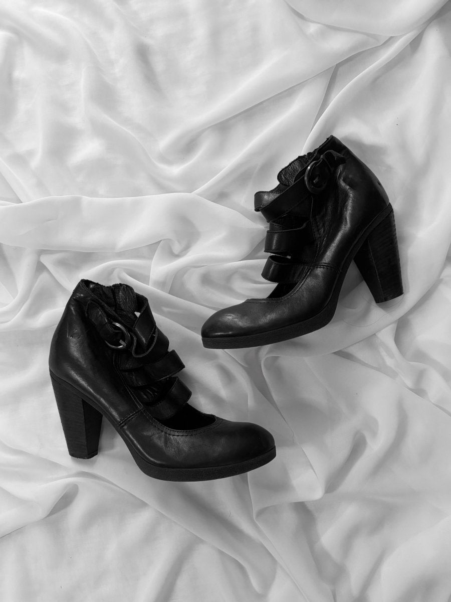 Cara Ankle Boots - MIDNIGHT FAE