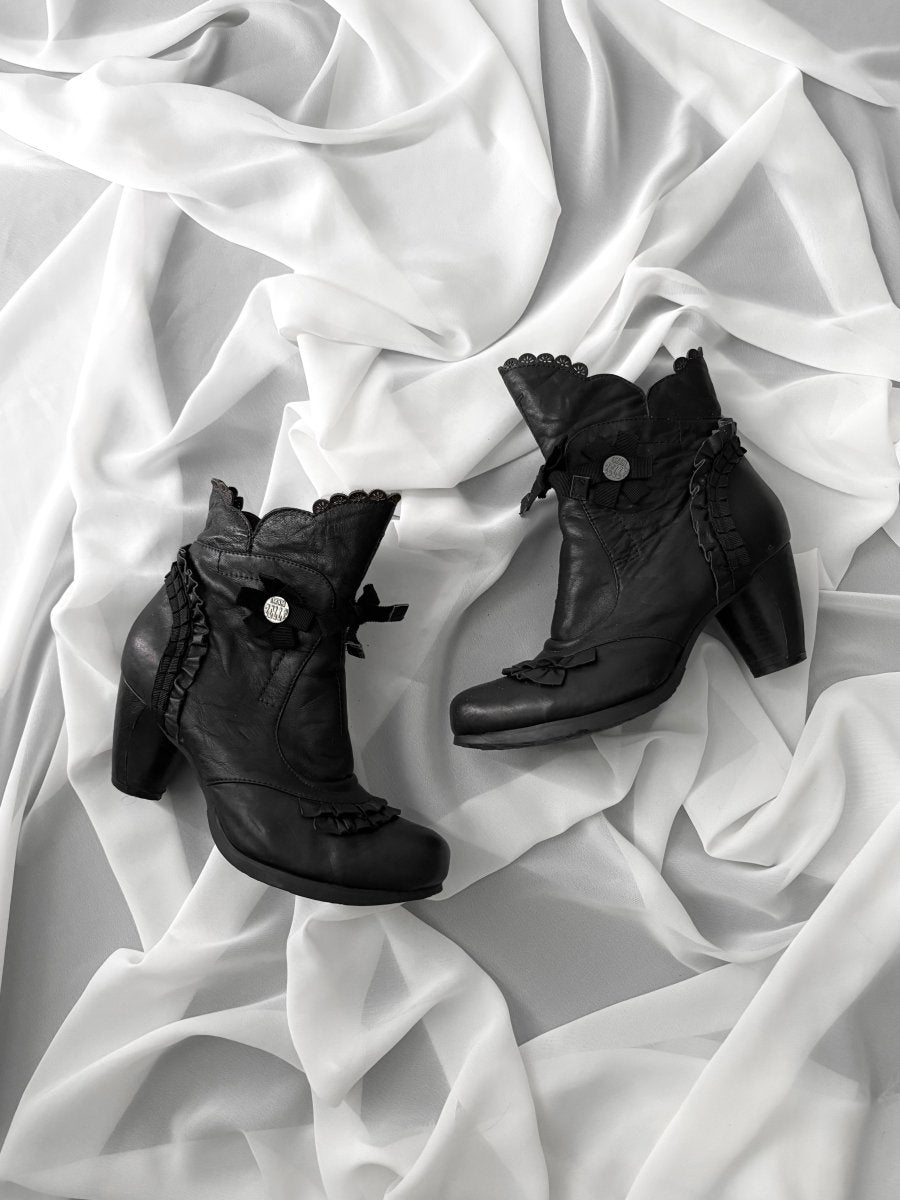 Essence Ankle Boots - MIDNIGHT FAE