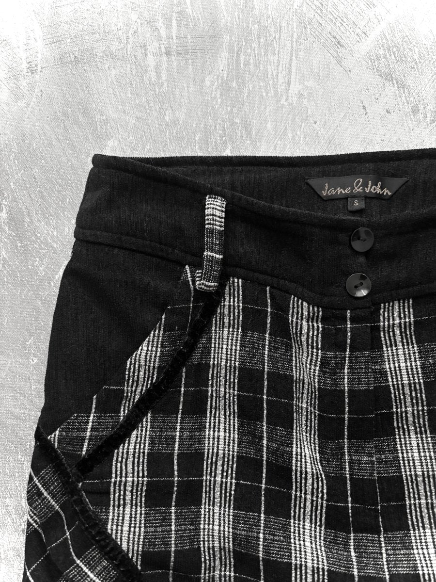 Jane Plaid Skirt - MIDNIGHT FAE