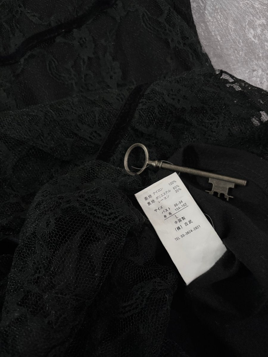 Lyon Pleated Lace Top - MIDNIGHT FAE