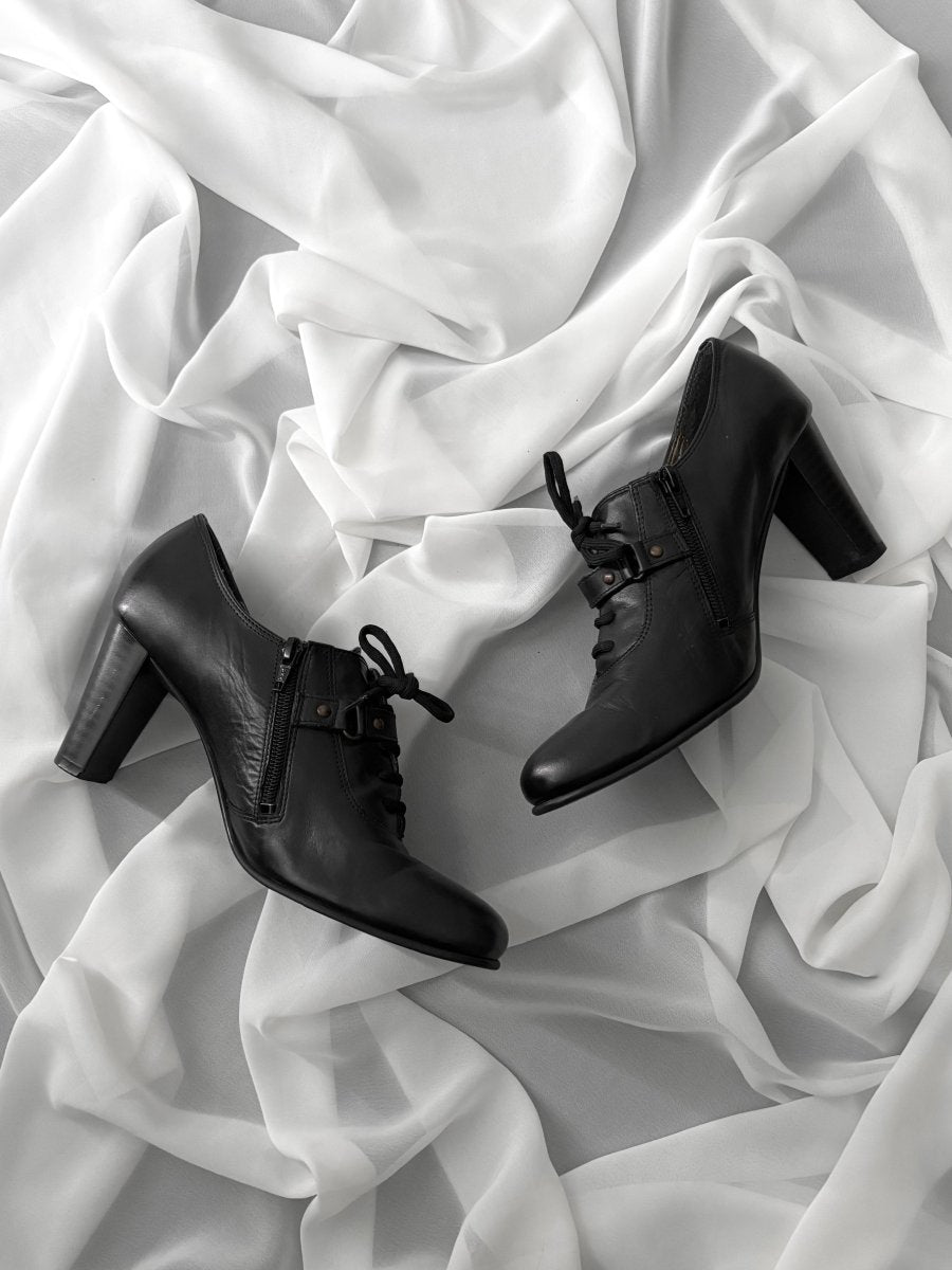 Machina Ankle Boots - MIDNIGHT FAE