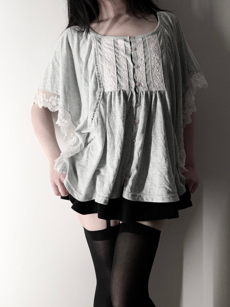 Mori Grey Lace Blouse - MIDNIGHT FAE