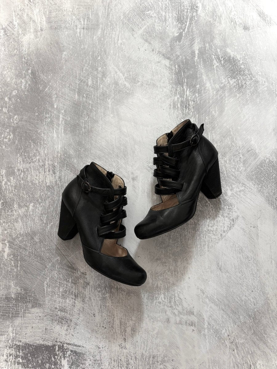 Relic Black Heels - MIDNIGHT FAE