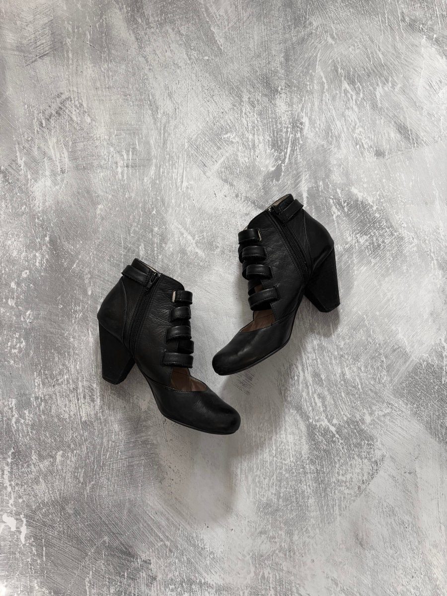 Relic Black Heels - MIDNIGHT FAE