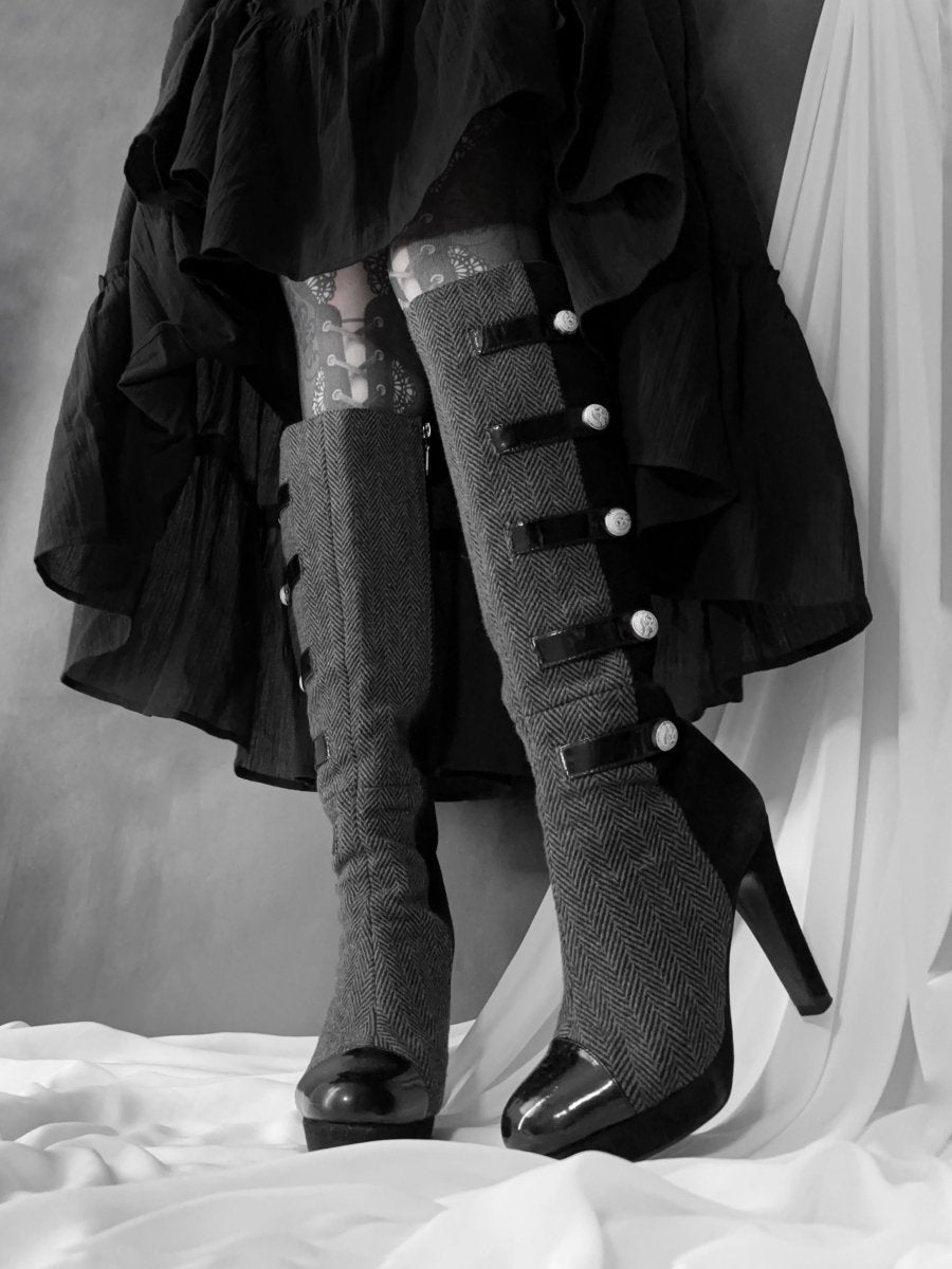 Sense Button Boots - MIDNIGHT FAE