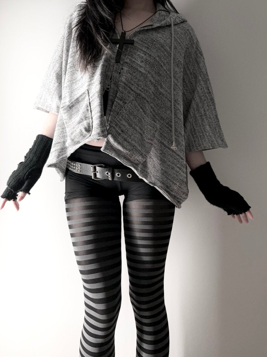 Skull Knit Poncho - MIDNIGHT FAE