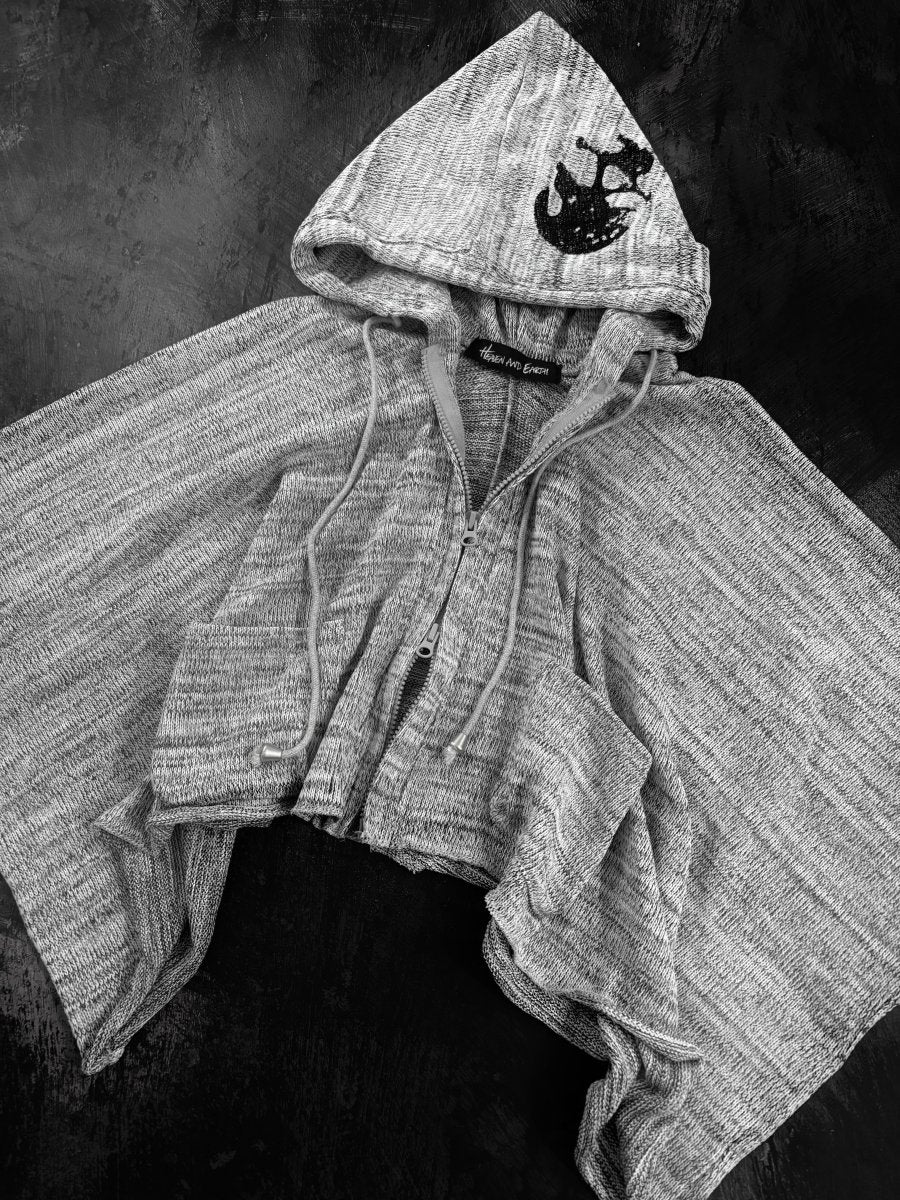 Skull Knit Poncho - MIDNIGHT FAE